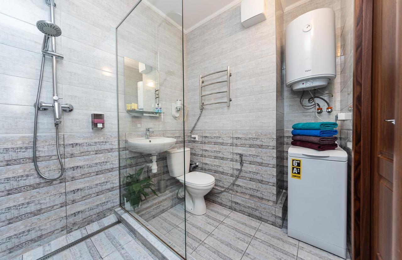 Apartment 1-ком в новом доме возле метро осокорки